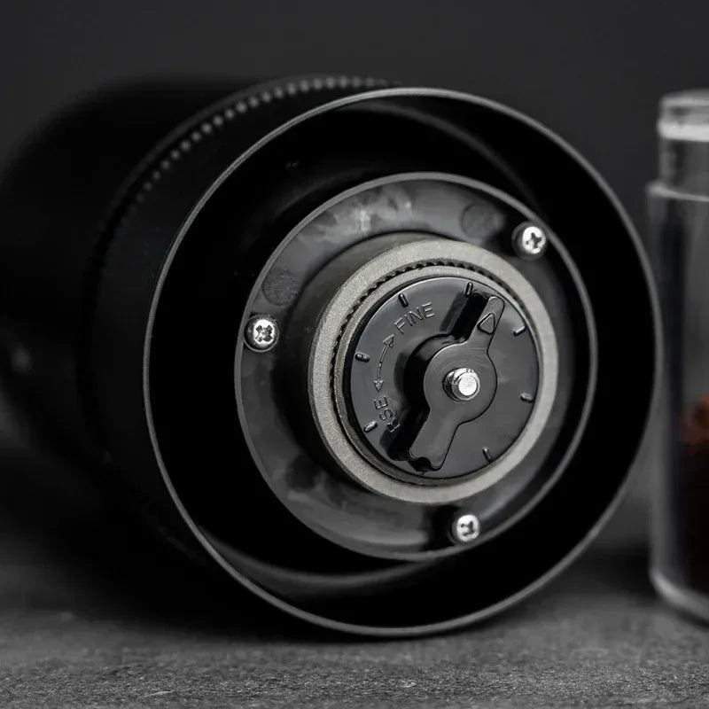 BeanCrush Go™ – Portabel Elektrisk Kaffekvarn - ByKriboh